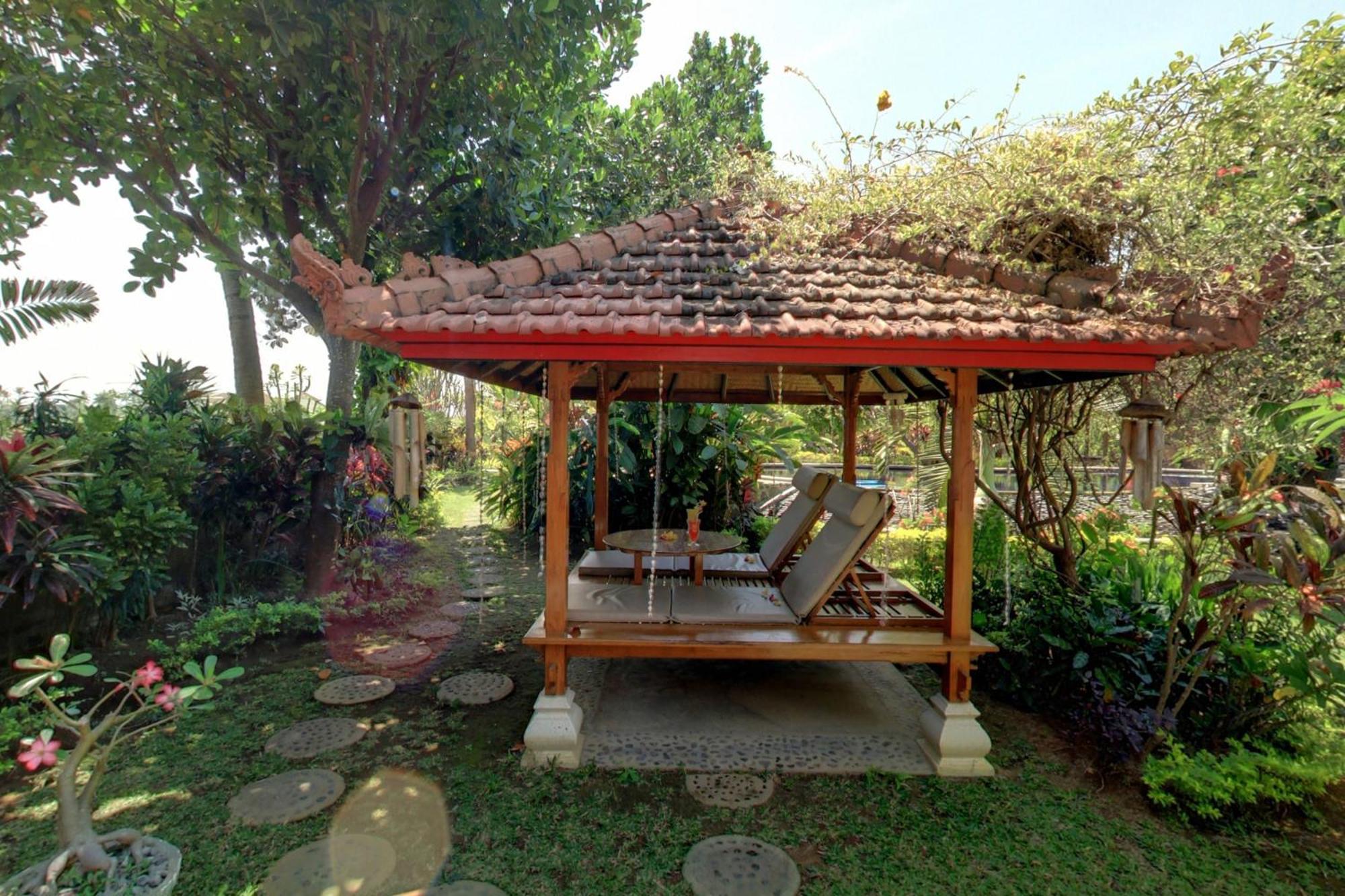 Sawah Lovina Hotel Bagian luar foto
